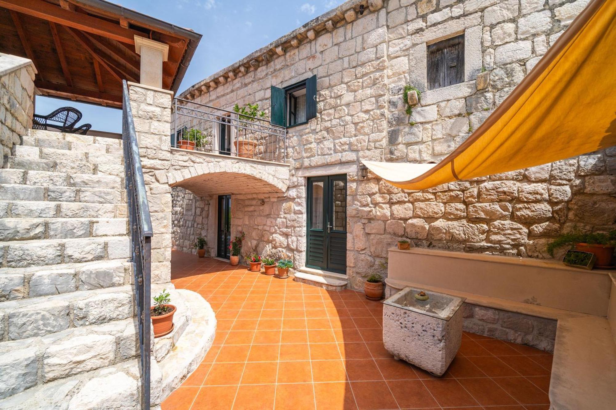 Holiday Home Majkovi Slano Dış mekan fotoğraf